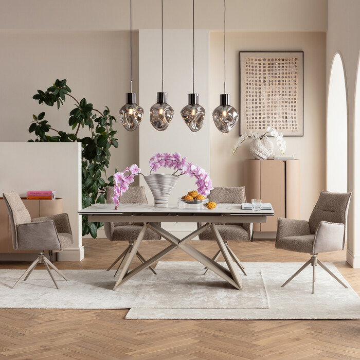 Ausziehtisch Linienwerk Greige 180–260 × 90 cm – Ambiente