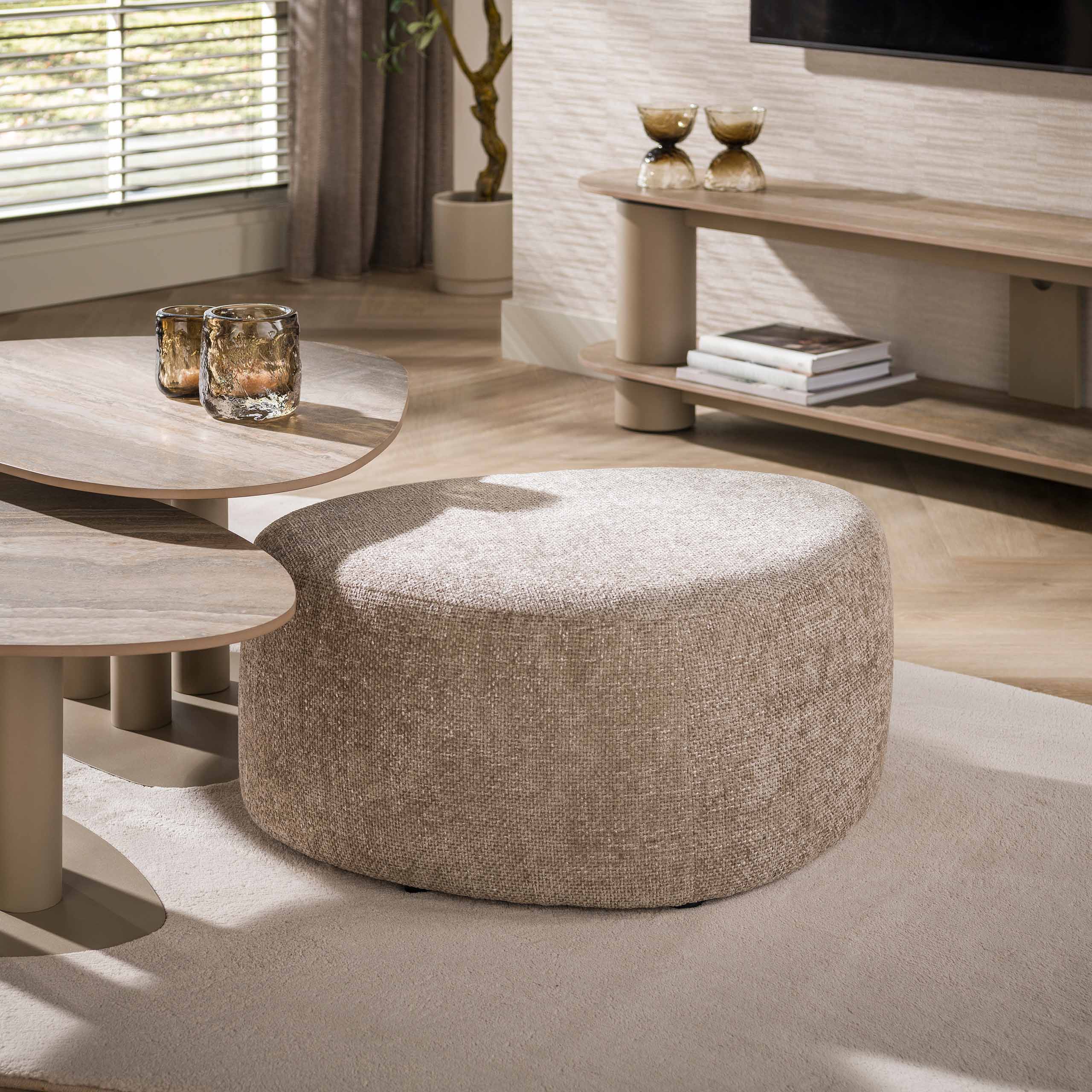 Sitzhocker dreieckig – Ambiente
