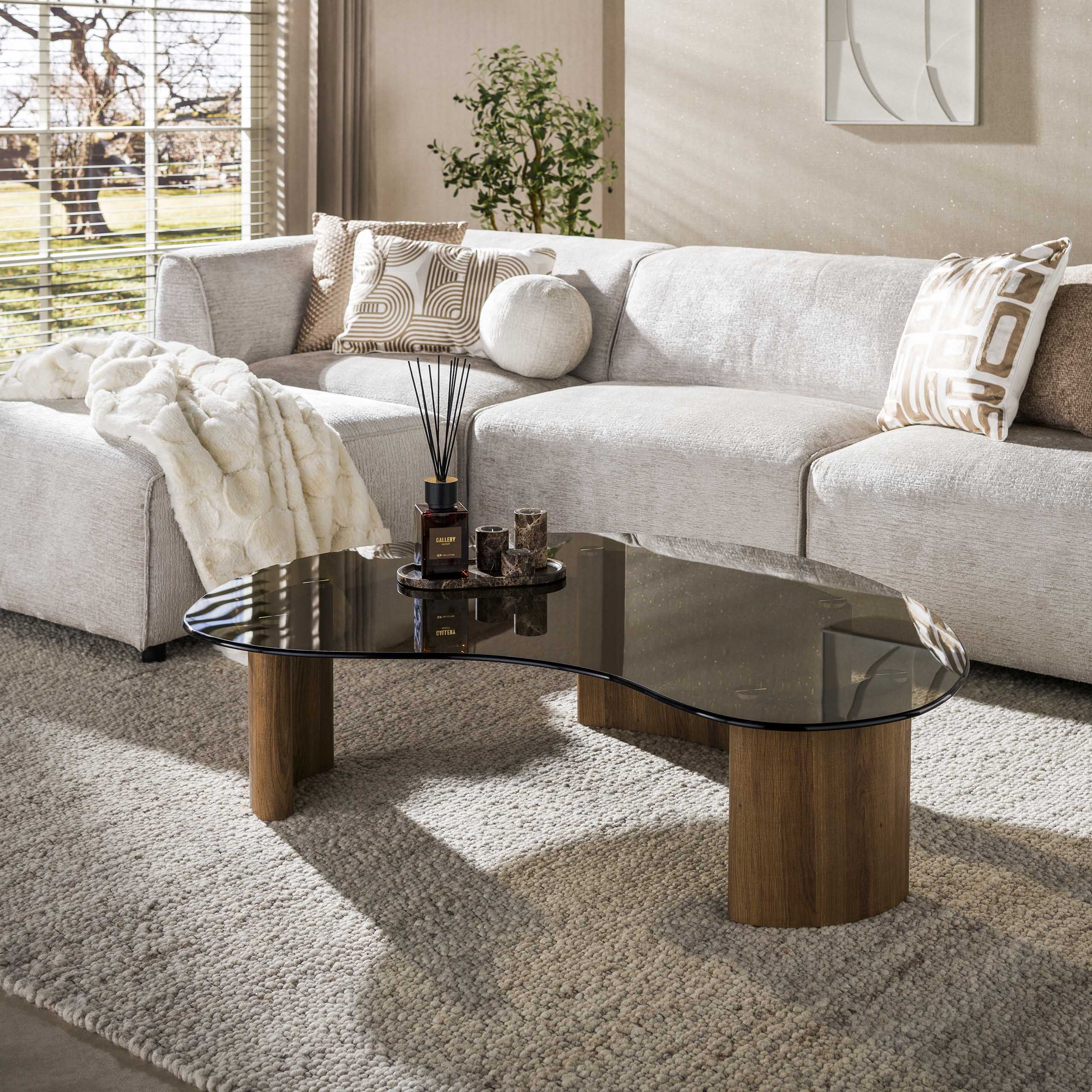 Couchtisch Gransee organisch 130 – Ambiente