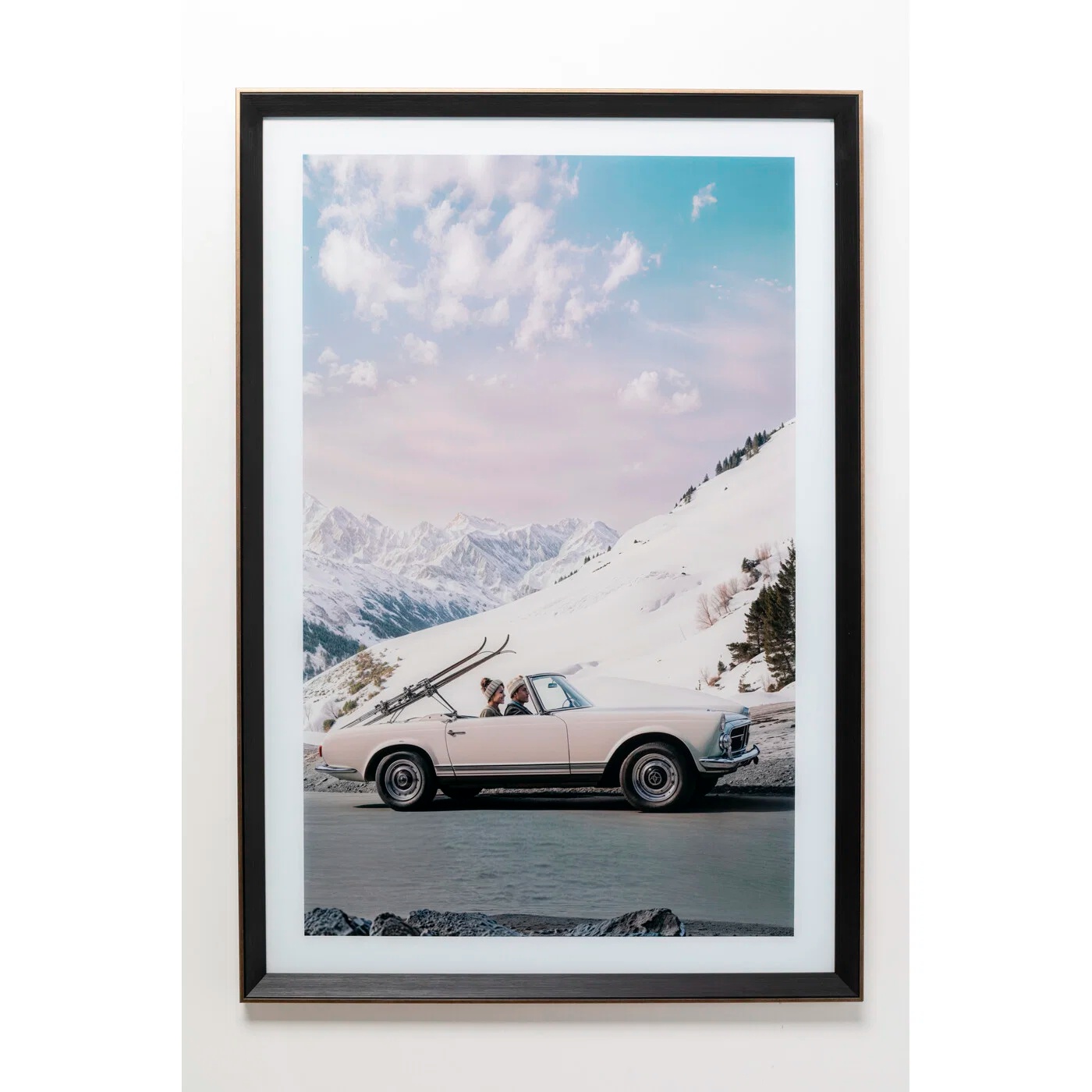 Wandbild Cabrio in Berglandschaft 86 × 126 cm